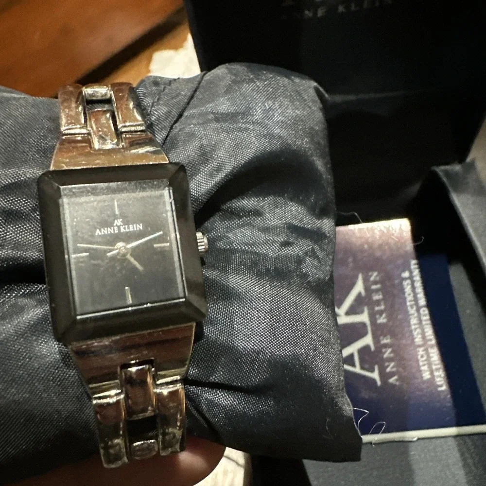 Anne Klein Women's Y121E Silver-Tone Black Watch Leather Strap Small RARE W/ Box